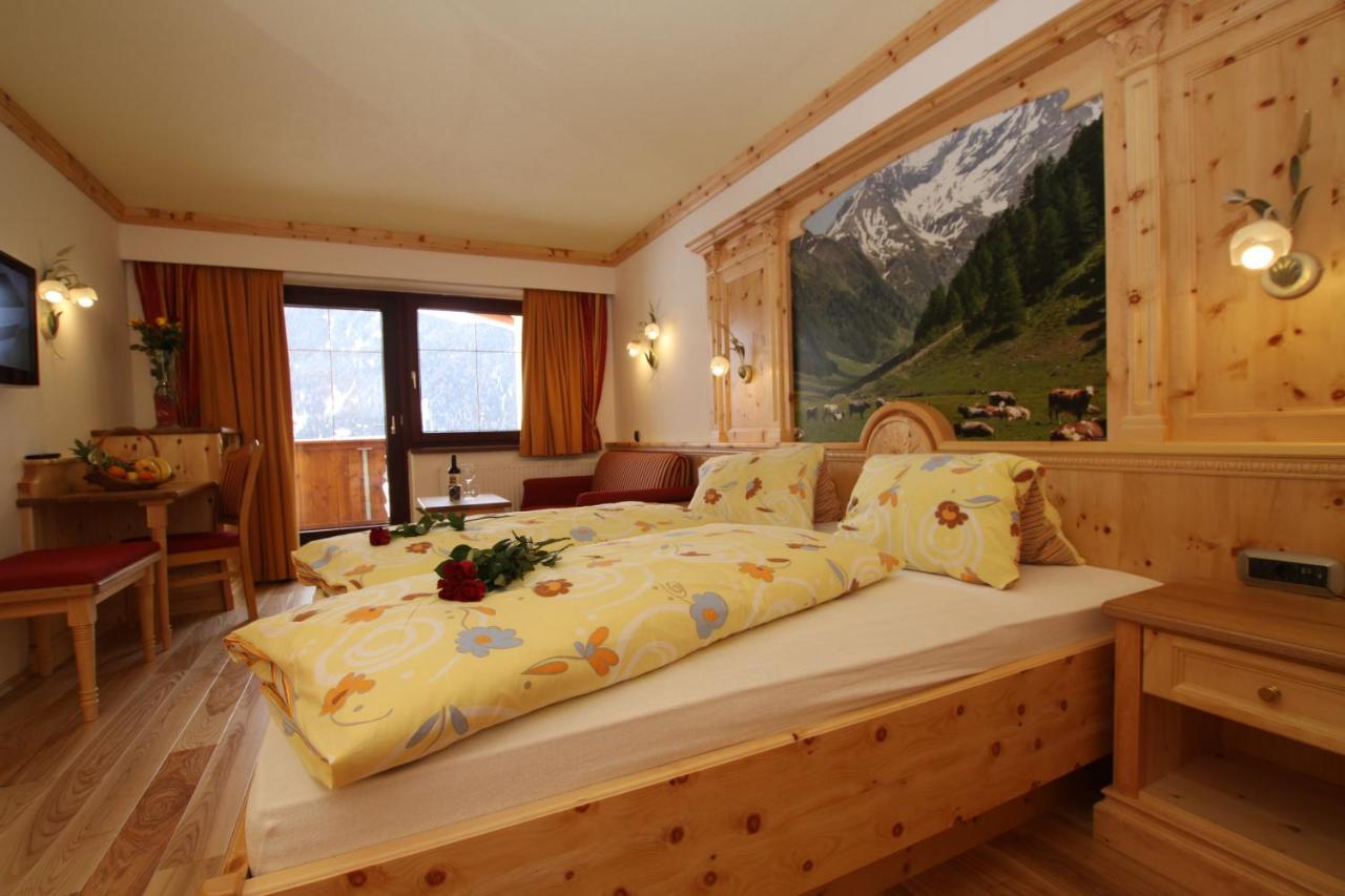 Hotel Humlerhof Gries am Brenner Exterior photo