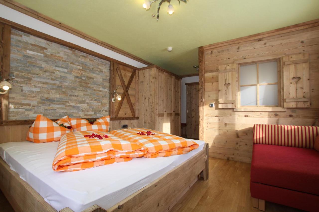 Hotel Humlerhof Gries am Brenner Exterior photo
