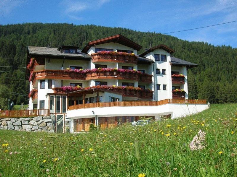 Hotel Humlerhof Gries am Brenner Exterior photo