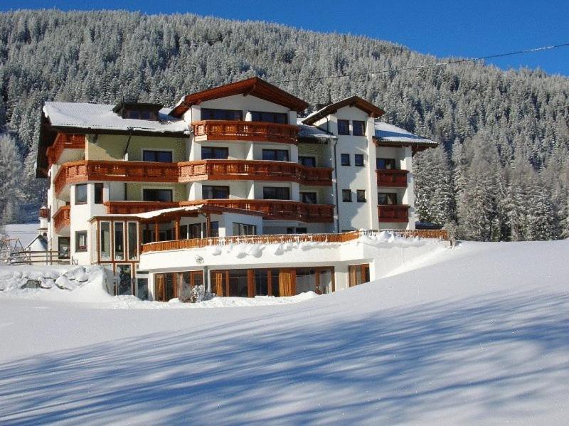 Hotel Humlerhof Gries am Brenner Exterior photo